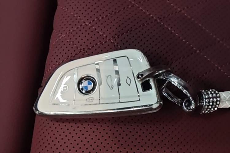 Used BMW 3 Series 2025 325Li M Sport Package Vehicle Key