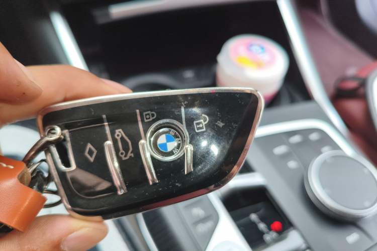 Used BMW 3 Series 2025 325Li M Sport Package Vehicle Key