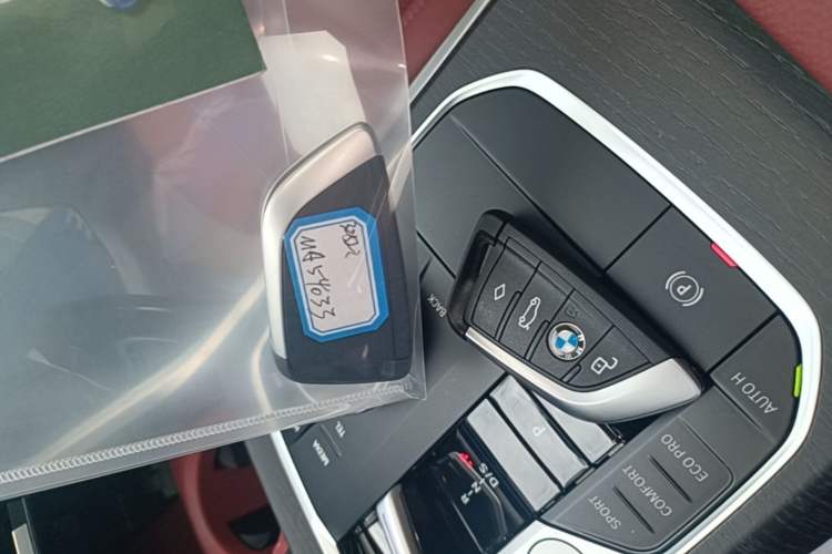 Used BMW 3 Series 2025 325Li M Sport Package Vehicle Key