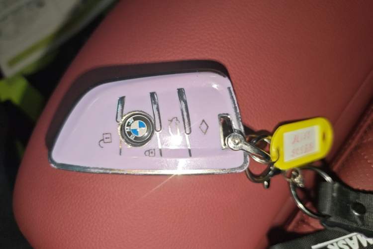 Used BMW 3 Series 2025 325Li M Sport Package Vehicle Key