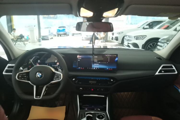 Used BMW 3 Series 2026 325Li M Sport Package Center Console