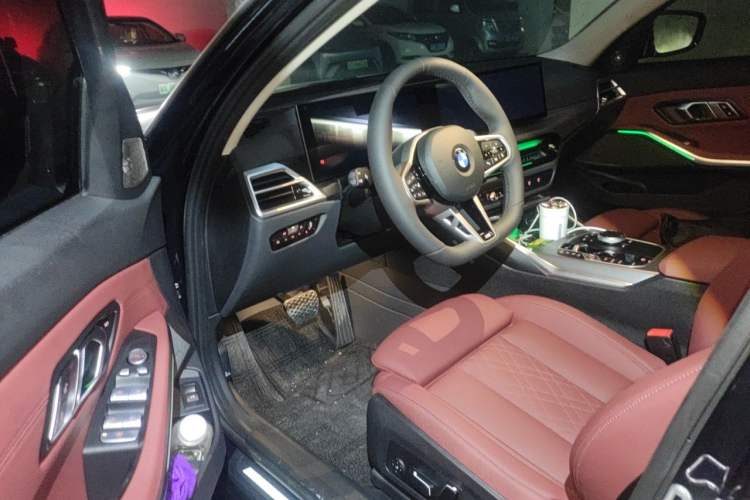 Used BMW 3 Series 2026 330Li M Sport Night Package Driver Seat