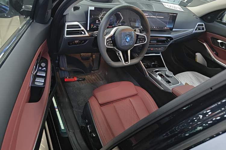 Used BMW 3 Series 2026 330Li M Sport Night Package Driver Seat