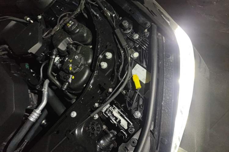 Used BMW 3 Series 2026 330Li M Sport Night Package Engine Bay Left