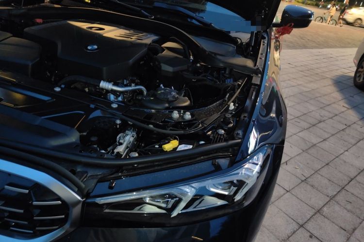 Used BMW 3 Series 2026 325Li M Sport Package Engine Bay Left