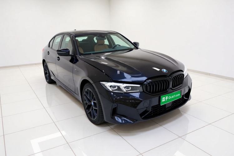 Used BMW 3 Series 2026 330Li M Sport Night Package Exterior 2