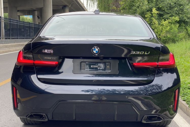 Used BMW 3 Series 2026 330Li M Sport Night Package Exterior 3