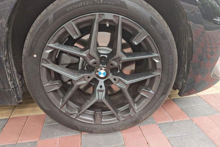 Used BMW 3 Series 2026 330Li M Sport Night Package Exterior 7