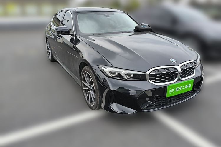 Used BMW 3 Series 2026 325i M Sport Package Front Right 45 Deg