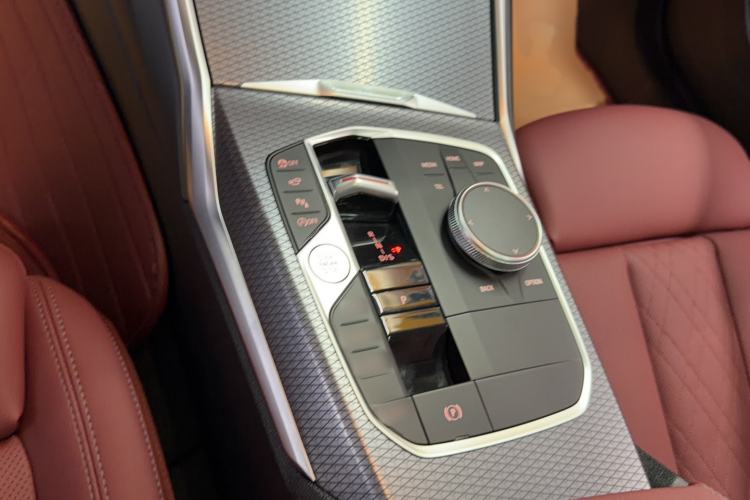 Used BMW 3 Series 2026 330Li M Sport Night Package Gear Lever