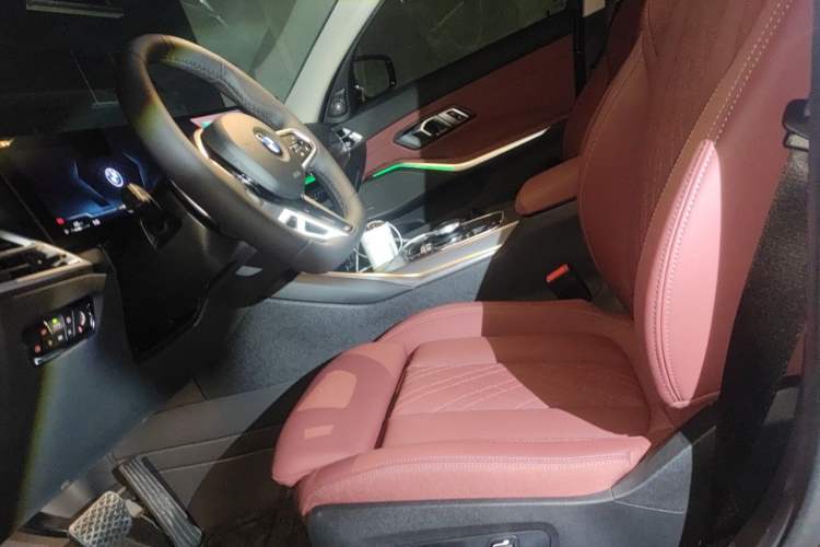 Used BMW 3 Series 2026 330Li M Sport Night Package Left Front Seat