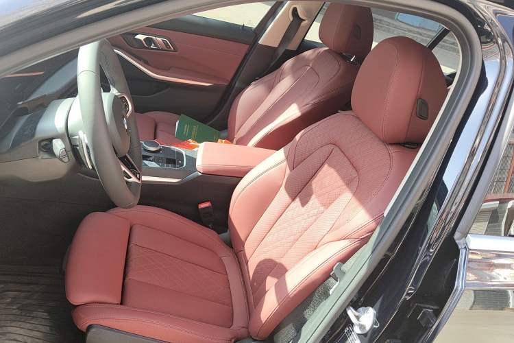 Used BMW 3 Series 2026 325Li M Sport Package Left Front Seat