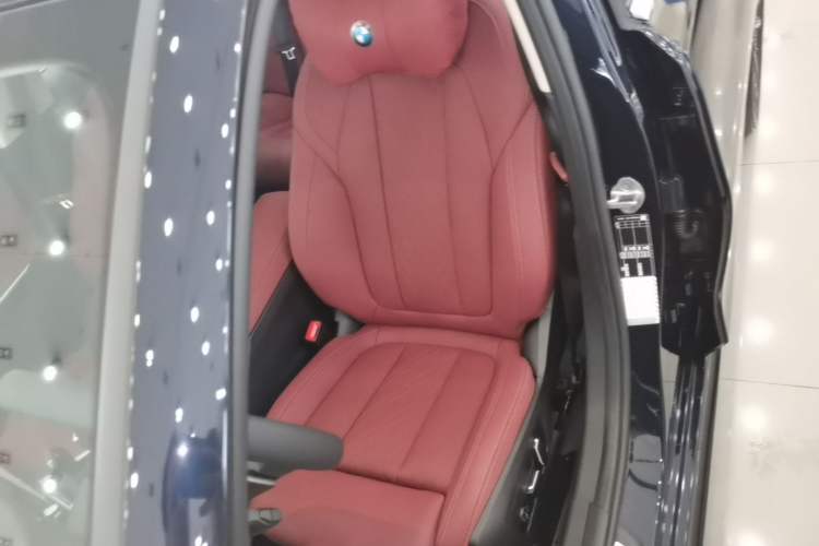 Used BMW 3 Series 2026 325Li M Sport Package Left Front Seat
