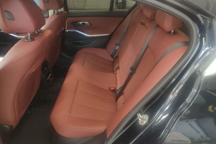 Used BMW 3 Series 2026 325i M Sport Package Left Rear Seat