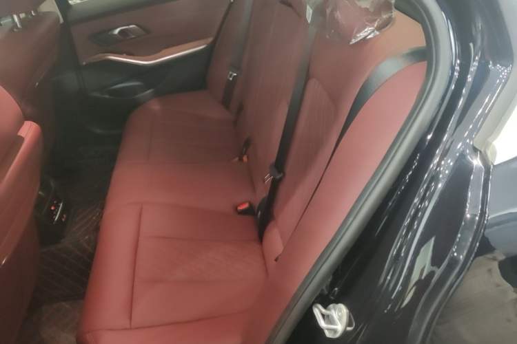 Used BMW 3 Series 2026 325i M Sport Package Left Rear Seat