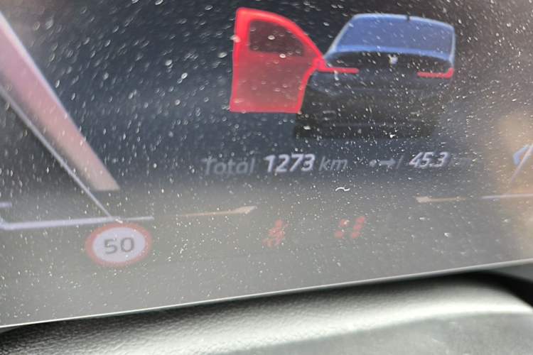 Used BMW 3 Series 2026 325i M Sport Package Odometer Close Up