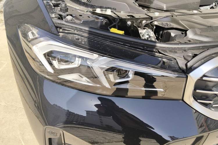 Used BMW 3 Series 2026 325Li M Sport Package Right Front Headlight