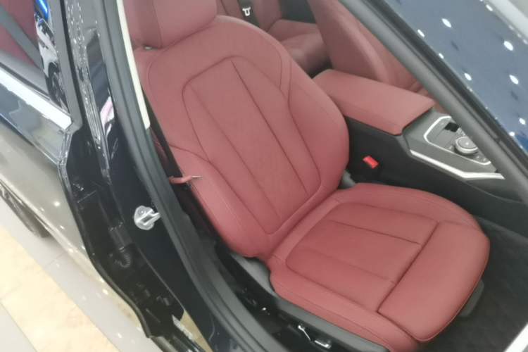 Used BMW 3 Series 2026 325Li M Sport Package Right Front Seat