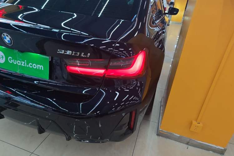 Used BMW 3 Series 2026 330Li M Sport Night Package Right Rear Taillight