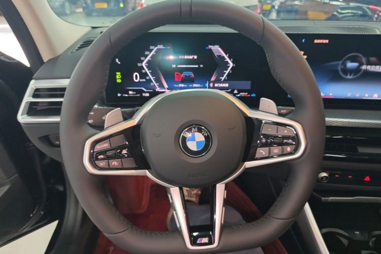 Used BMW 3 Series 2026 330Li M Sport Night Package Steering Wheel