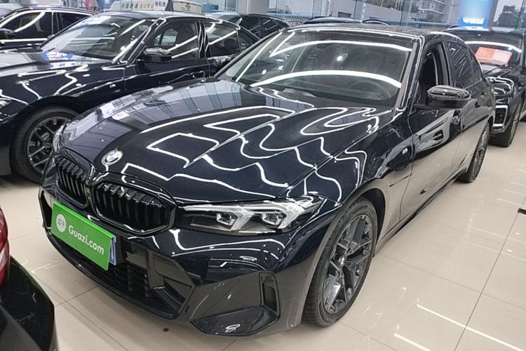 BMW 3 Series 2026 330Li M Sport Night Package