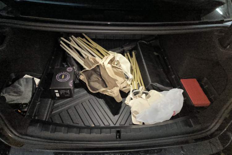 Used BMW 3 Series 2026 325Li M Sport Package Trunk