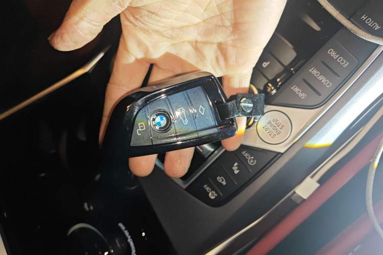 Used BMW 3 Series 2026 325i M Sport Package Vehicle Key