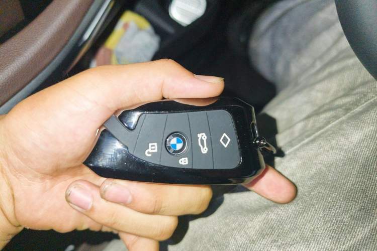 Used BMW 3 Series 2026 330Li M Sport Night Package Vehicle Key