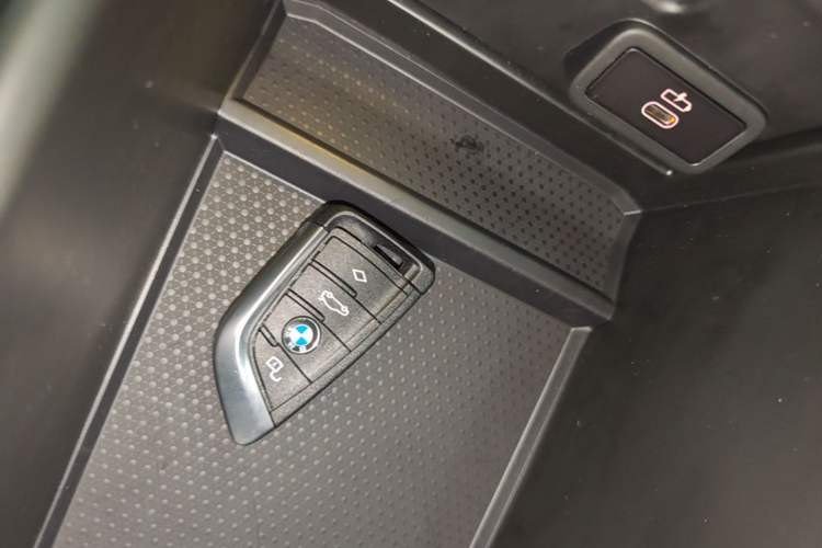 Used BMW 3 Series 2026 330Li M Sport Night Package Vehicle Key