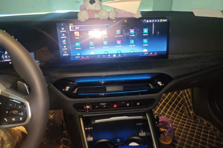 Used BMW 3 Series 2026 325Li M Sport Package Audio And AC Panel