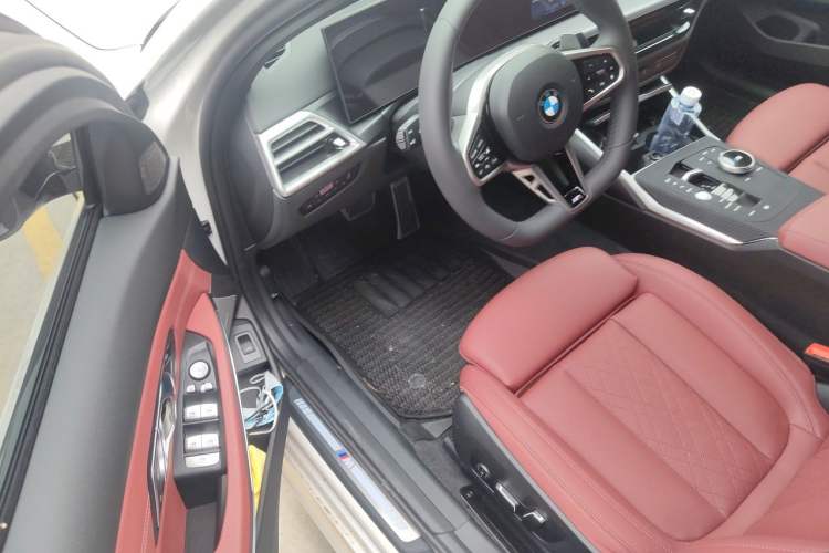 Used BMW 3 Series 2026 330Li M Sport Night Package Driver Seat