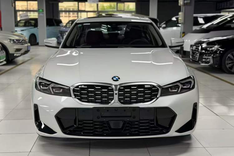 Used BMW 3 Series 2026 325Li M Sport Package Engine Bay