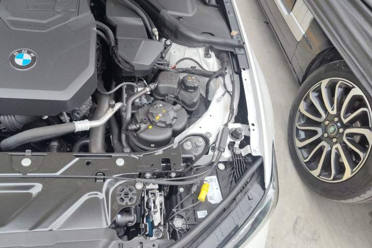 Used BMW 3 Series 2026 330Li M Sport Night Package Engine Bay Left