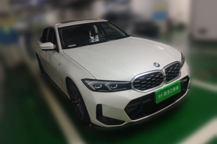 Used BMW 3 Series 2026 325Li M Sport Package Front Right 45 Deg