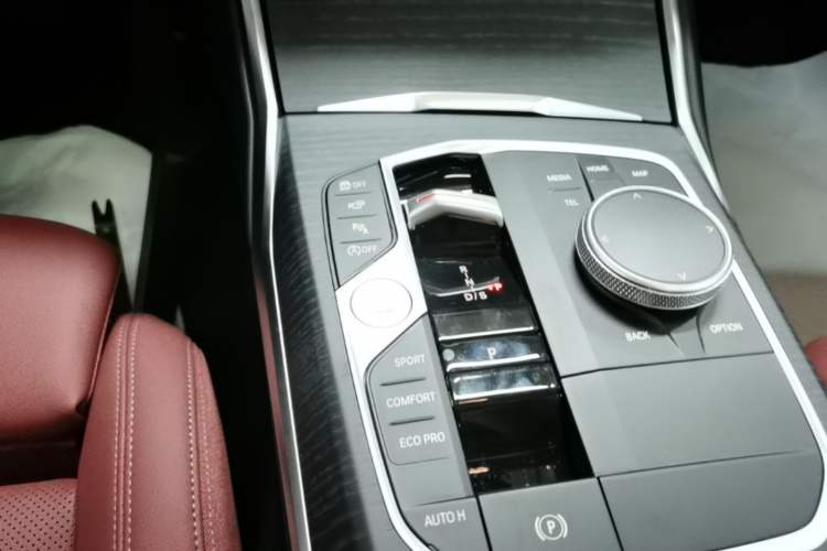 Used BMW 3 Series 2026 325Li M Sport Package Gear Lever