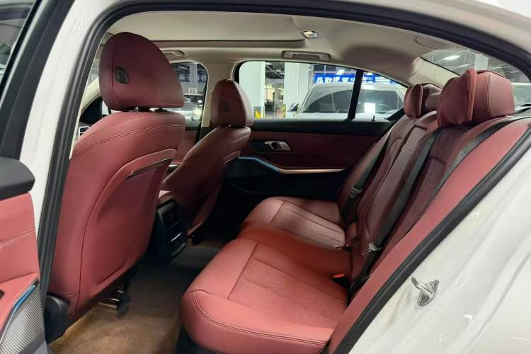 Used BMW 3 Series 2026 325Li M Sport Package Headliner