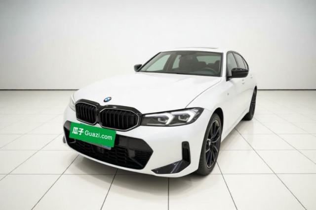 Ojetý BMW 3 Series 2026 330Li M Sport Night Package
