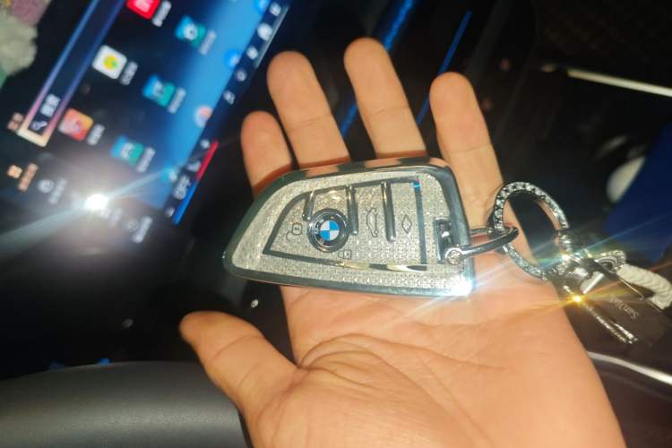 Used BMW 3 Series 2026 325Li M Sport Package Vehicle Key