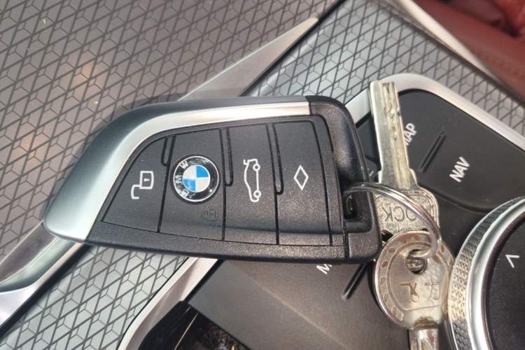 Used BMW 3 Series 2026 330Li M Sport Night Package Vehicle Key