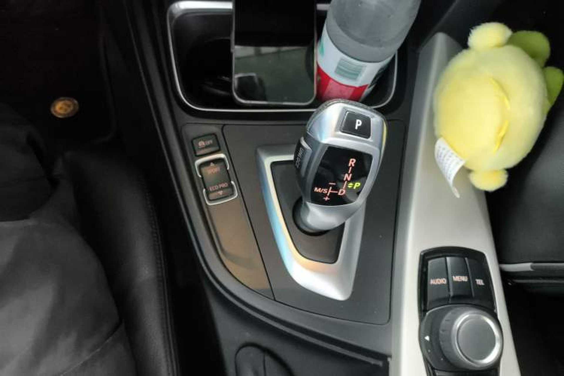 Used BMW 3 Series GT 2013 320i Leading Model Gear Lever