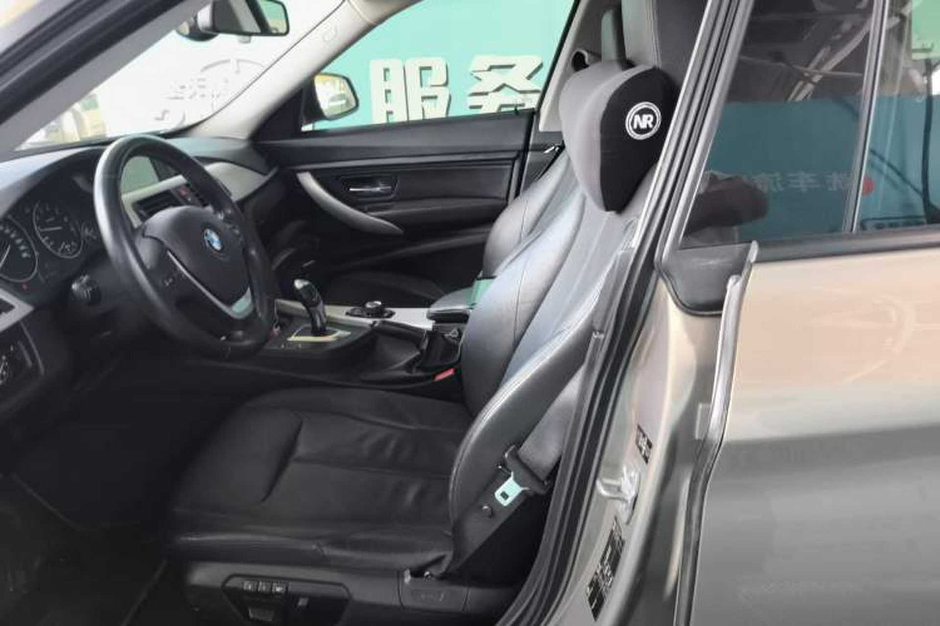 Used BMW 3 Series GT 2013 320i Leading Model Left Front Seat
