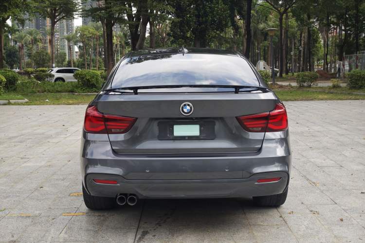 Used BMW 3 Series GT 2020 320i M Sport Night Edition Exterior 4