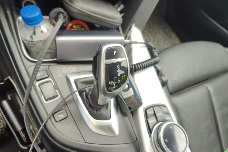 Used BMW 3 Series GT 2013 328i Sport Design Package Gear Lever