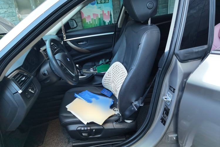 Used BMW 3 Series GT 2013 320i Sport Design Package Left Front Seat