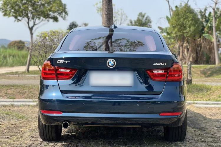 Used BMW 3 Series GT 2013 320i Leading Model Exterior 5