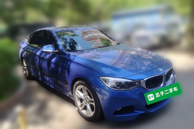Used BMW 3 Series GT 2013 320i Sport Design Package Front Right 45 Deg