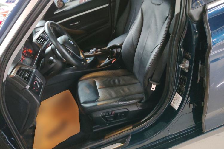 Used BMW 3 Series GT 2013 328i Sport Design Package Left Front Seat