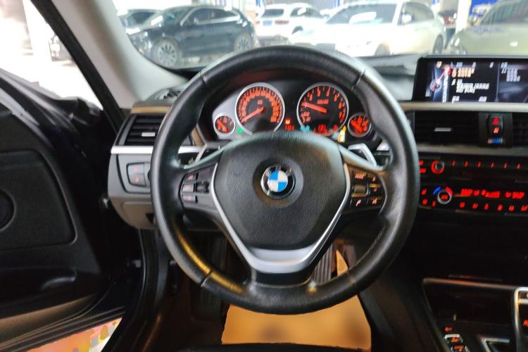Used BMW 3 Series GT 2013 328i Sport Design Package Steering Wheel