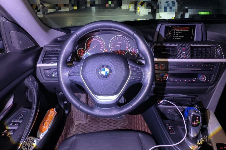 Used BMW 3 Series GT 2013 320i Leading Model Steering Wheel