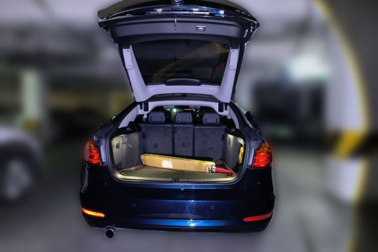 Used BMW 3 Series GT 2013 320i Leading Model Trunk